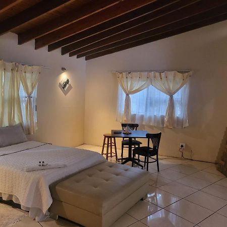 Albatrossways Lodge Сэндтон Экстерьер фото